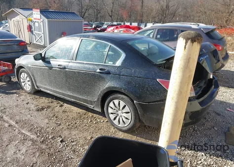 2009 Honda Accord 2.4 Lx z USA, uszkodzony, nr VIN 1HGCP26399A182022